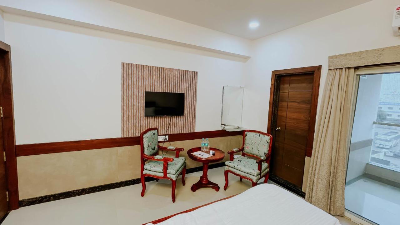 Hotel Tirth By Sonu'S Ujjain Extérieur photo